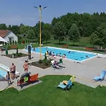 Hoforras Hotell Gyula