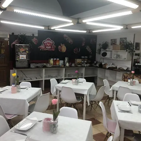 Hoforras Hotel 3*