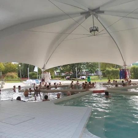 Hoforras Hotel 3*