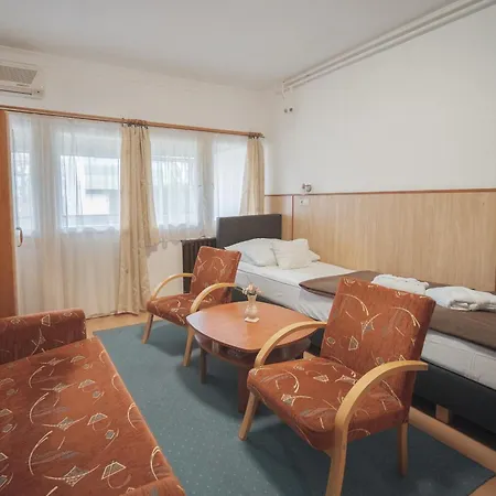 Hoforras Hotel Gyula